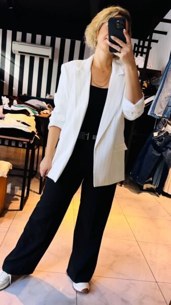 Ekru Siyah Çizgili Blazer