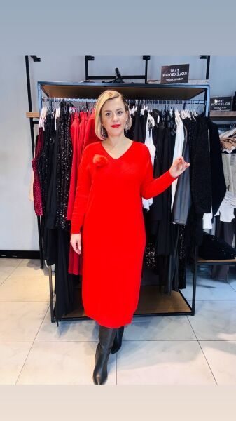 İtalyan Ponponlu Triko Elbiseler