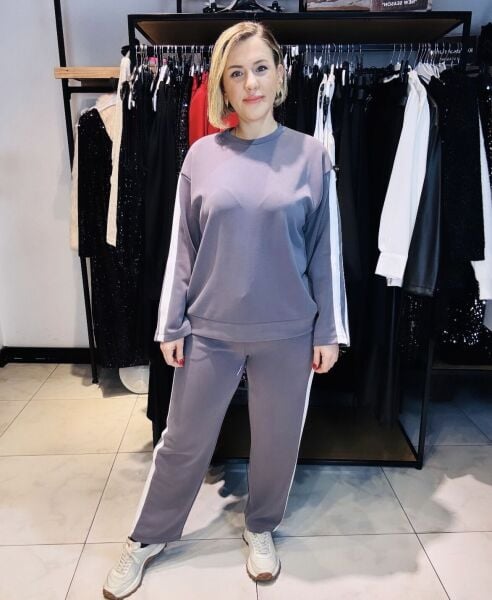 Gri Modal Şeritli Takım