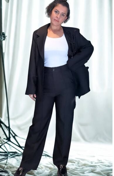 Siyah Dikişli Yüksek Bel Kumaş Pantolon