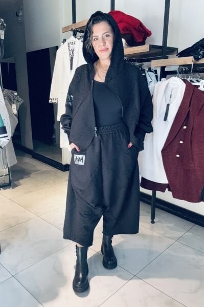 H4 Asimetrik Siyah Ceket